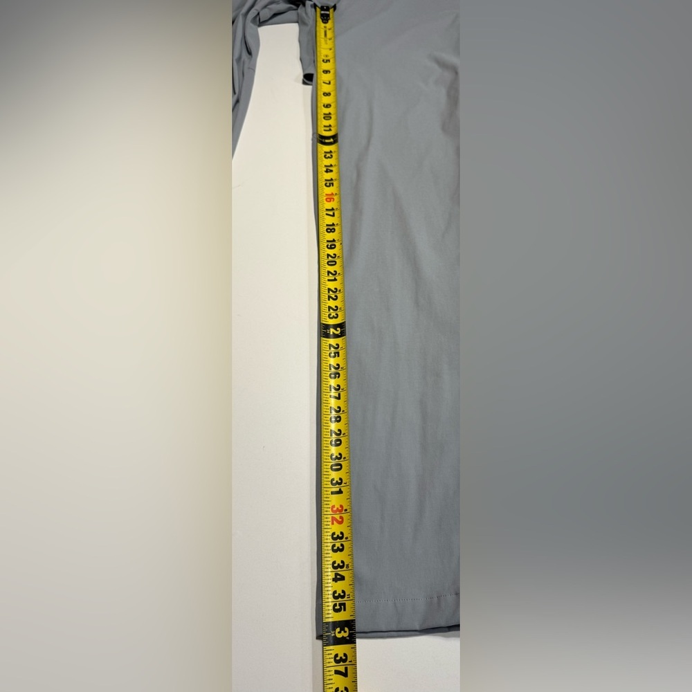 Lululemon Commission Golf Pants Mens Size 31x36 Gray Chino LM5AS9S - Picture 12 of 13